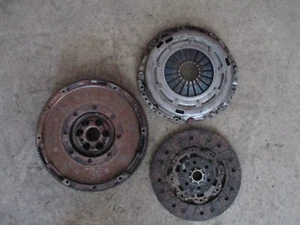 SACHS Schwungscheibe Kupplung Druckplatte VW Touran 03G141025H - Picture 1 of 6