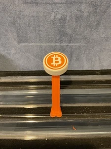 Pez Bitcoin Puck, lose aber super Zustand - Bild 1 von 3