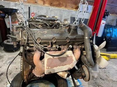 1989-1995 Volvo 740 940 4 Cyl 2.3L B230F Redblock Engine *Running* OEM #3749EM - Image 1 of 4