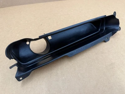 Ободок противотуманных фар 1997-2004 Chevrolet Corvette C5 RH 10283576 - Изображение 1 из 4