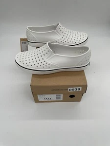 Native Adults Jefferson Slip On Sneaker Shoes Ovaltine White Men 6/Women 8 New - Picture 1 of 6