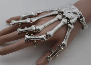 Women's Sexy Silver Bracelet Metal Hand Chain Ring Skeleton Bones Skull One Size - Picture 1 of 2
