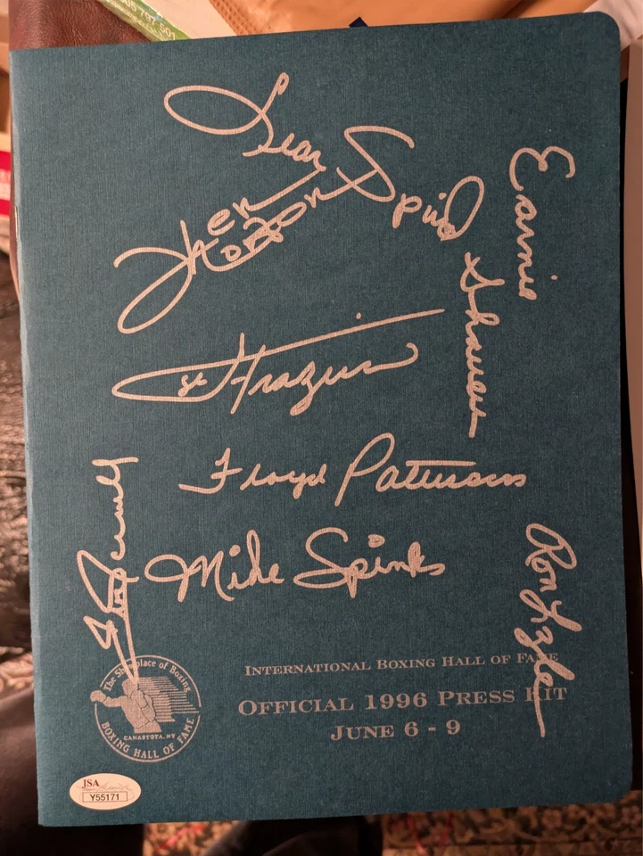 1996 International Boxing HOF Program 8 Autographs JSA Graded with Certificate - Image 1 of 4
