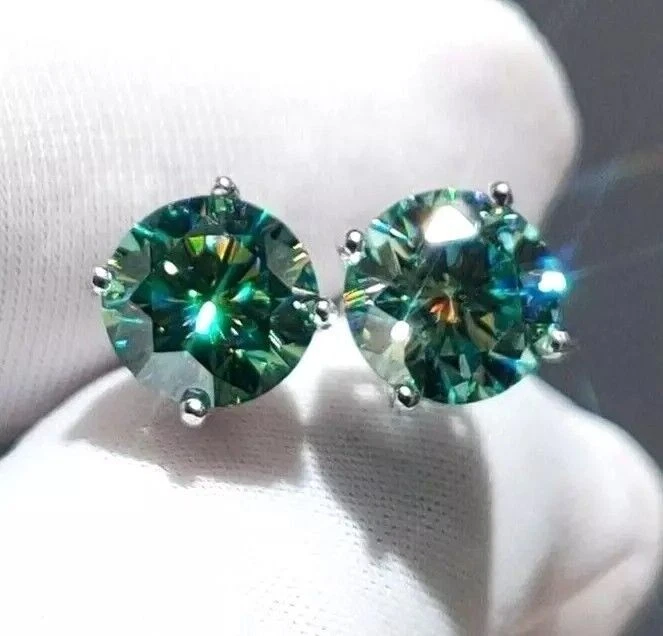 Preciosos pendientes de diamantes azules tratados de 6,00 quilates en plata de ley 925 AAA Foto 1 de 4