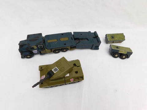 G1 Transformers Brawl Bruticus 1986 - Brawl & Onslaught - Broken & Incomplete Cover