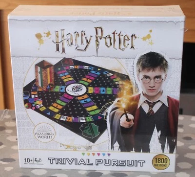 HARRY POTTER TRIVIAL PURSUIT BOARD GAME (1800 QUESTIONS) BRAND NEW & SEALED!!! - Image 1 of 4