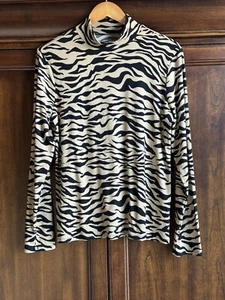 Animal Print Turtleneck Long Sleeve Sweater Plus Size 3X G No Boundaries Stretch - Picture 1 of 6