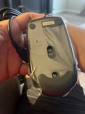 HP Brisbane MODGUO USB Wired 2 Button Scroll Optical Mouse 704223-001 - Image 1 of 4