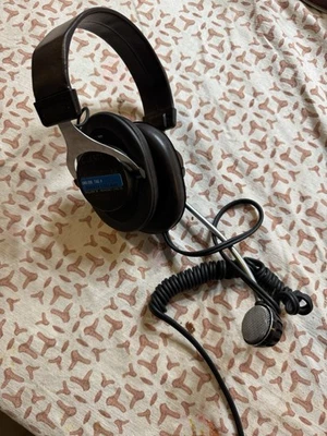 Vintage Sony HS-75 Headphones Attaching Headset Aviation Radio Communications - Image 1 of 4
