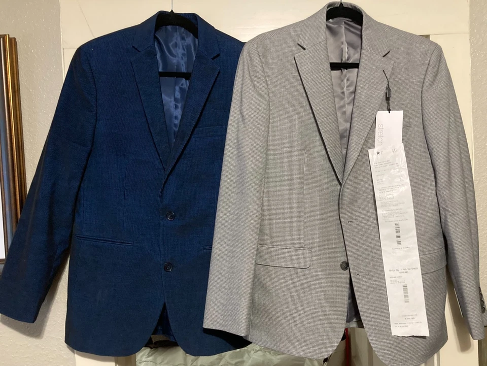 Lot of 2 --Bar III  Blazers/Sport Coats 38R Grey Plaid and Navy Corduroy - Image 1 of 4
