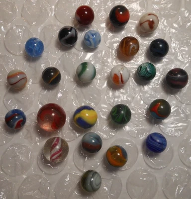 24 vintage Marbles Assortment Swirls Old Style Played With Collection Some Rare - Image 1 of 4