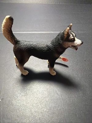 Schleich Husky Male 2007 Retired Dog Figure D-73527 | 3" Standing Figurine Toy - Image 1 of 4