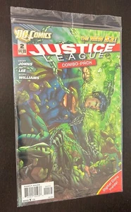 JUSTICE LEAGUE #2 (DC Comics 2011) -- COMBO PACK VARIANT -- Sealed - Bild 1 von 2