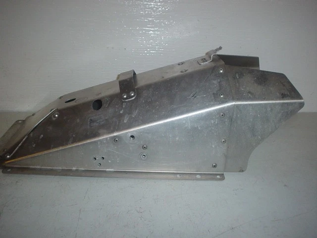 2009 Yamaha FX Nytro Sub Frame 5 Panel 2008 2010 2011 2012 2013 XTX RTX exhaust - Image 1 of 1