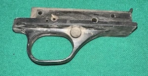 GOOD VINTAGE ORIGINAL WINCHESTER MODEL 100 RIFLE TRIGGER GUARD gun parts - Picture 1 of 4