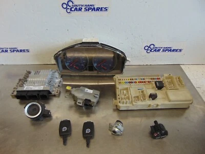 Volvo C30 ECU Kit Pre Facelift 06-10 2.0 TD Clocks keys R-Design D4204T - Image 1 of 4