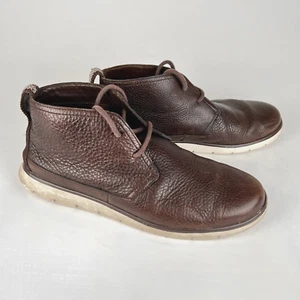 Ugg Freamon Chukka Stivali stringati in pelle marrone cioccolato (1013234) Uomo 10 - Foto 1 di 7