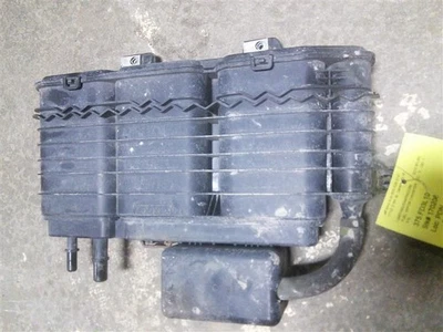 Bote de vapor de combustible Milán 2010 260850 Foto 1 de 4