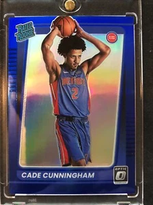 2021-2022 Panini Optic Cade Cunningham Rookie Blue Prizm #/59 PISTONI - Foto 1 di 5