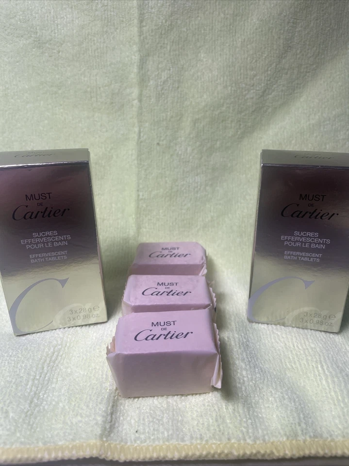Tabletas de baño efervescentes Cartier Must De Cartier .98 OZ 3 tabletas Foto 1 de 1