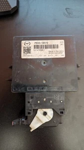 MAZDA 3 2013 2.2 D PE0318572 8ES01087100 CONTROL MODULE - Picture 1 of 8