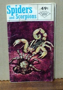 Foldout booklet of Spiders and Scorpions - Flipout Book - Imagen 1 de 3