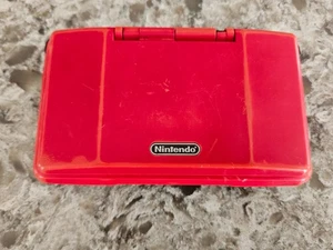 Nintendo DS Rojo Portátil NTR-001 con Cable USB Bisagra Rota Arañazos COMO ESTÁ Funciona - Imagen 1 de 15