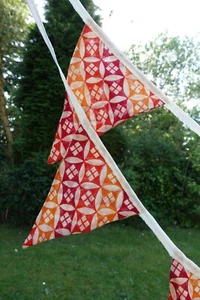 red Handmade Indian wedding cotton Sari Bunting Flags Garden metres SKU18502 - Picture 1 of 9