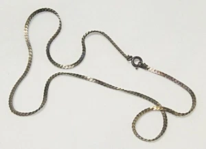 Vintage Lite Weight Silver Herringbone Link 15" Necklace NC123 - Picture 1 of 2
