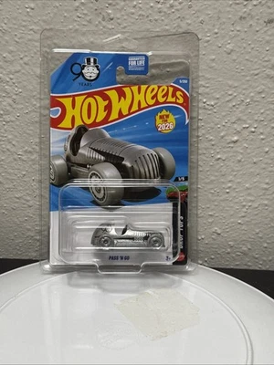 🔥 2026 Hot Wheels Silver Pass N Go - 90 Years Monopoly Car Case A #5/250 🔥 - Image 1 of 2