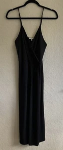 Charlotte Russe Black Sleeveless V-neck Jumpsuit Juniors Size Medium - Picture 1 of 3