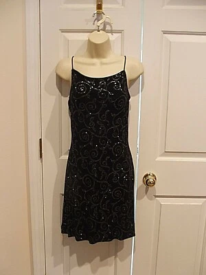 NUEVO EN PAQUETE VESTIDO FREDERICK'S OF HOLLYWOOD NEGRO/PLATEADO TALLA PEQUEÑA 4-6 Foto 1 de 3