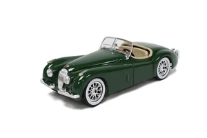 Jaguar XK 120 Roadster 1951 Diecast Metal Model Toy Car 1:24 Scale Bburago - Picture 1 of 6