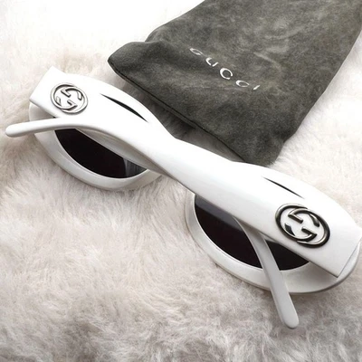GUCCI GG2400/N/S C29 54□22 140 Black and White Interlocking G Sunglasses - Image 1 of 4