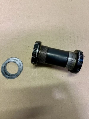 Soporte inferior CeramicSpeed: BSA inglés para husillo de carretera SRAM DUB Foto 1 de 2