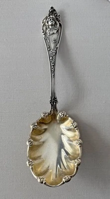 Cuchara de bayas/cazuela Watson de plata esterlina con cara de mujer 7 1/2"; Z977 Foto 1 de 4