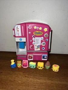 Frigorifero SHOPKINS So Cool con personaggi - Foto 1 di 5