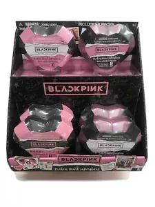 6 BLACKPINK Broken Heart Superstars Mystery Pack K-POP DOLL 8 Surprises Jazwares - Picture 1 of 5