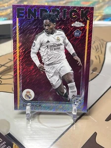 2024 Topps UEFA Club Competitions Chrome Endrick Magenta Shimmer #100 - Bild 1 von 2