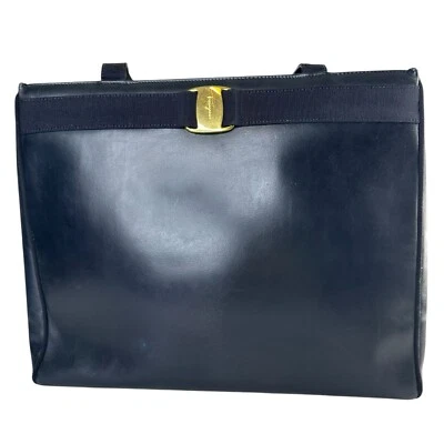 Bolso de Hombro Salvatore Ferragamo Vara Bow Cuero Azul Oscuro Dorado Herrajes Foto 1 de 4