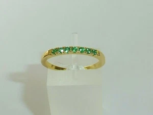 Ladies 9 Carat Gold on 925 Sterling Silver 7 Stone Emerald Half Eternity Ring - Picture 1 of 8