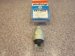 NOS MOPAR TEMPERATURE SENDING SWITCH 3874613 CH2528 1976 NEW IN MOPAR BOX! - Picture 1 of 4