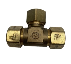 1/2" TracPipe Brass AutoFlare Tee, FGP-TF500-T500, 25PSI - Picture 1 of 8
