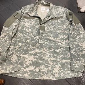 Army Digital Camp Military Light Jacket Size Small Regular 8415-01 - Picture 1 of 6