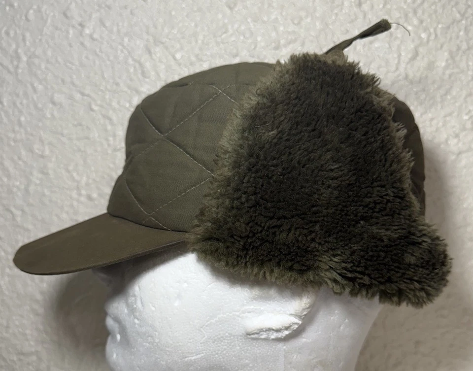 De Colección Sombrero Trampero Verde Para Hombre Acolchado Orejeras Aislado 7 1/8-22 1/2 Cer. Usado en excelente estado Foto 1 de 4