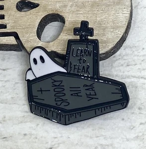 Cute Ghost & Coffin Pin Badge Brooch Goth Halloween Gothic Wiccan Pagan Creepy - Picture 1 of 7