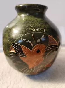 Nicaragua (Costa Rica) Art Pottery Ceramic Vessel Bird & Monkey Vase Signed - Picture 1 of 11