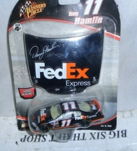 Winners Circle Denny Hamblin #11 FedEX Nascar Die Cast 1/64 Capucha Imán Serie - Imagen 1 de 2