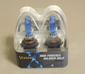 NEW Pair 12V 65 Watt HB3 9005 Halogen Bulb Bright Super White Headlight Lights - Picture 1 of 3