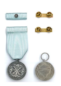 Medaglia / Nastrino Benemeranza Argento Sacro Ordine Costantiniano di S. Giorgio - Bild 1 von 1